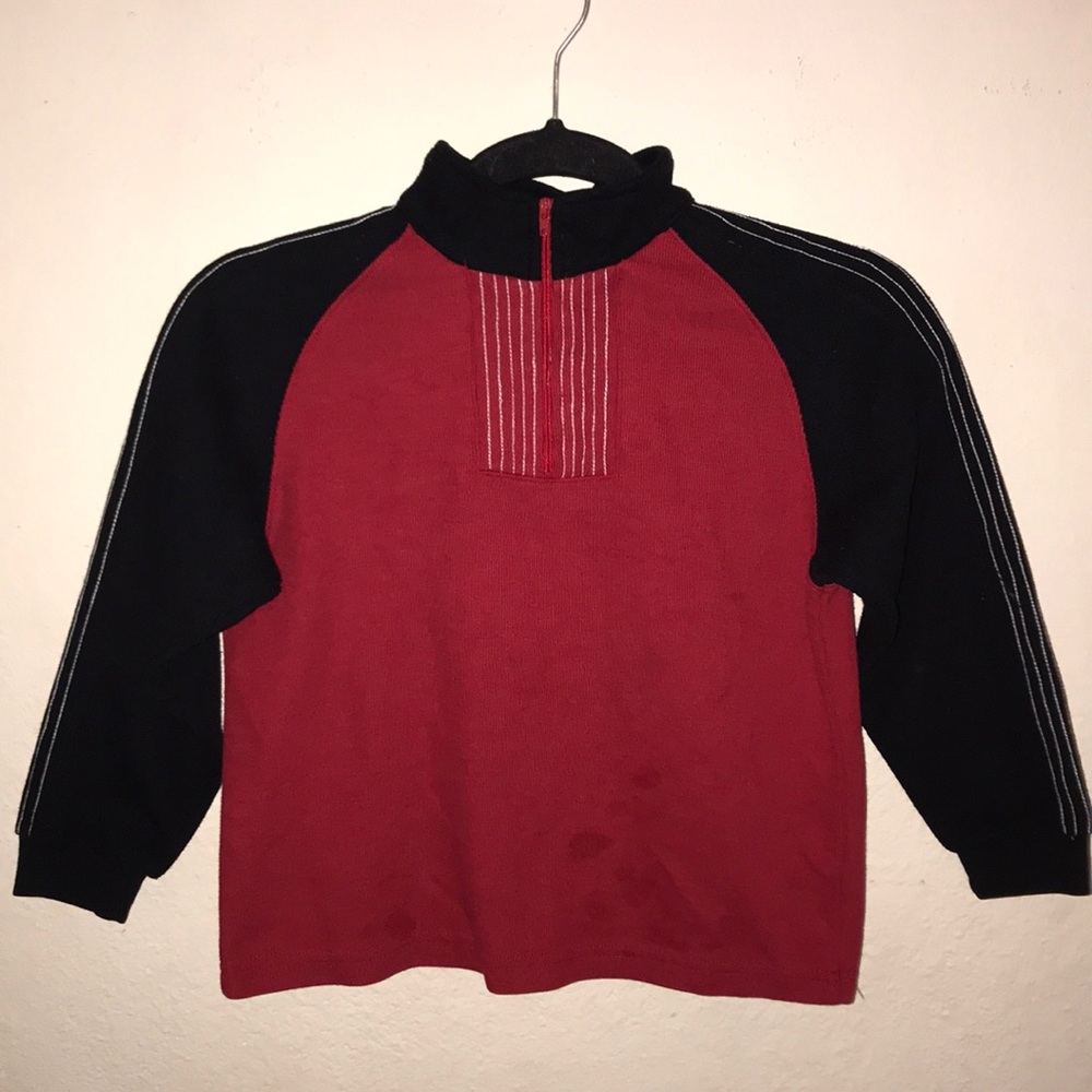 🦄3 FOR $15! Boys claiborne sweater